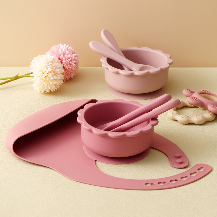4PCS Baby Silicone Tableware S - огляд і ціна Waterproof Baby Bibs Silicone